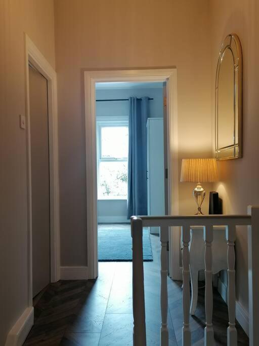 Stunning 3 Bedroom Townhouse In The Heart Of City Belfast Exterior photo
